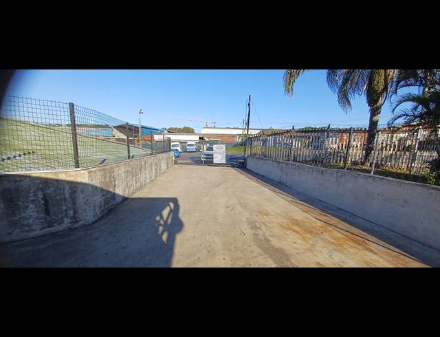 928M² WAREHOUSE TO LET IN PINETOWN NORTH INDUSTRIA